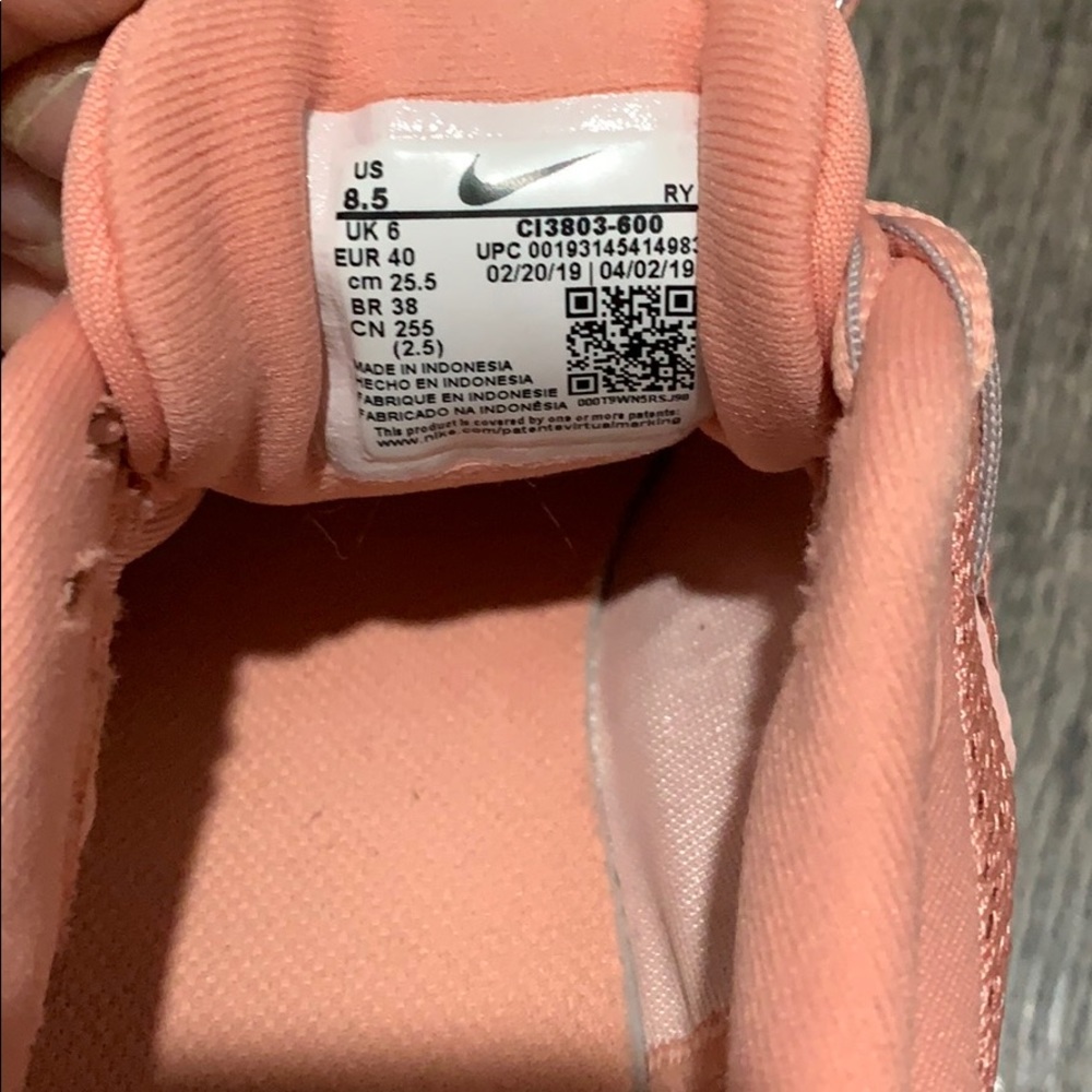 Nike Quest - image 5